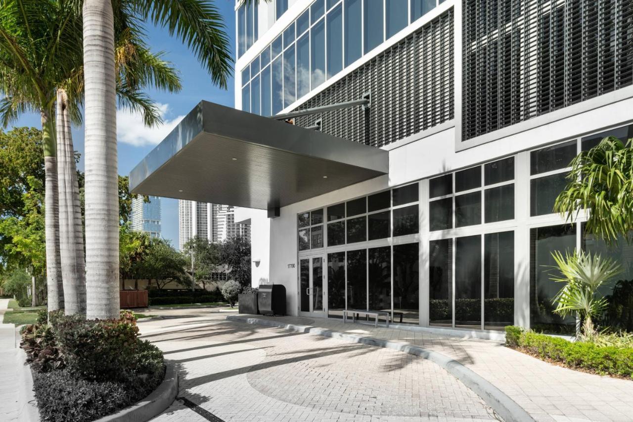 Residence Inn Miami Sunny Isles Beach Eksteriør billede
